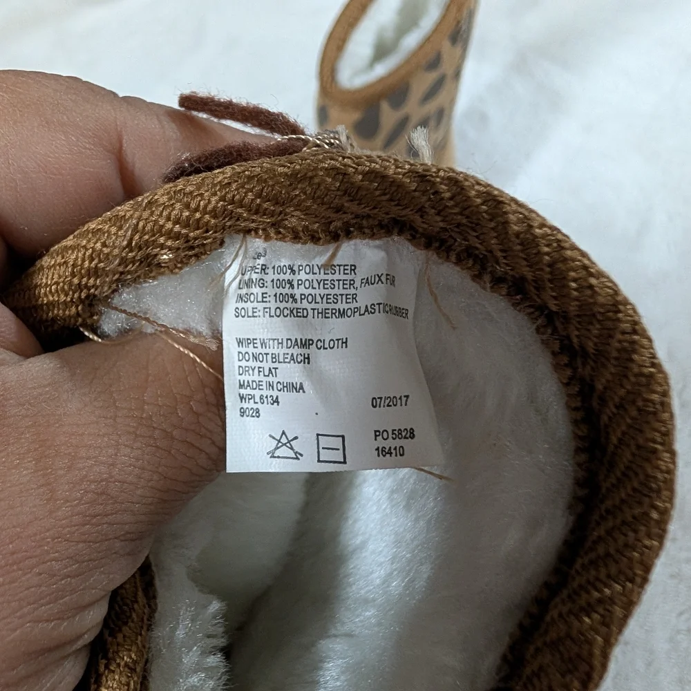 Muk Luks Zoo Friends Giraffe Toddler Boots - Picture 4 of 5